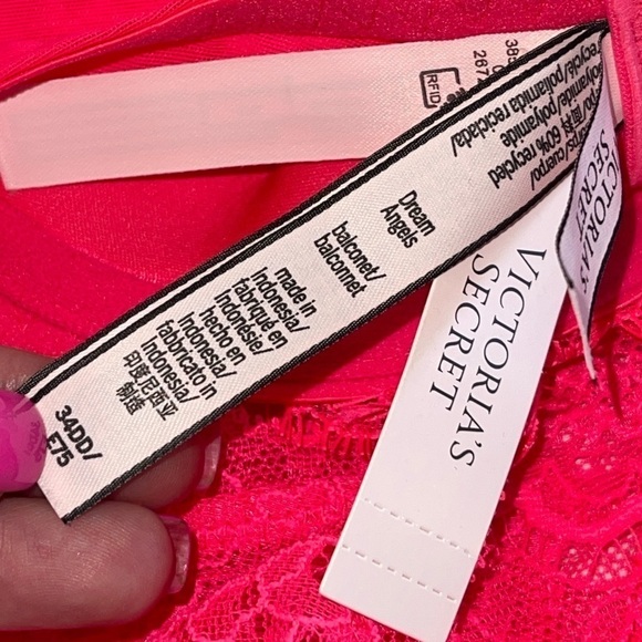 Victoria’s Secret dream Angels push-up without padding 34DD bra and panty set - Picture 7 of 9